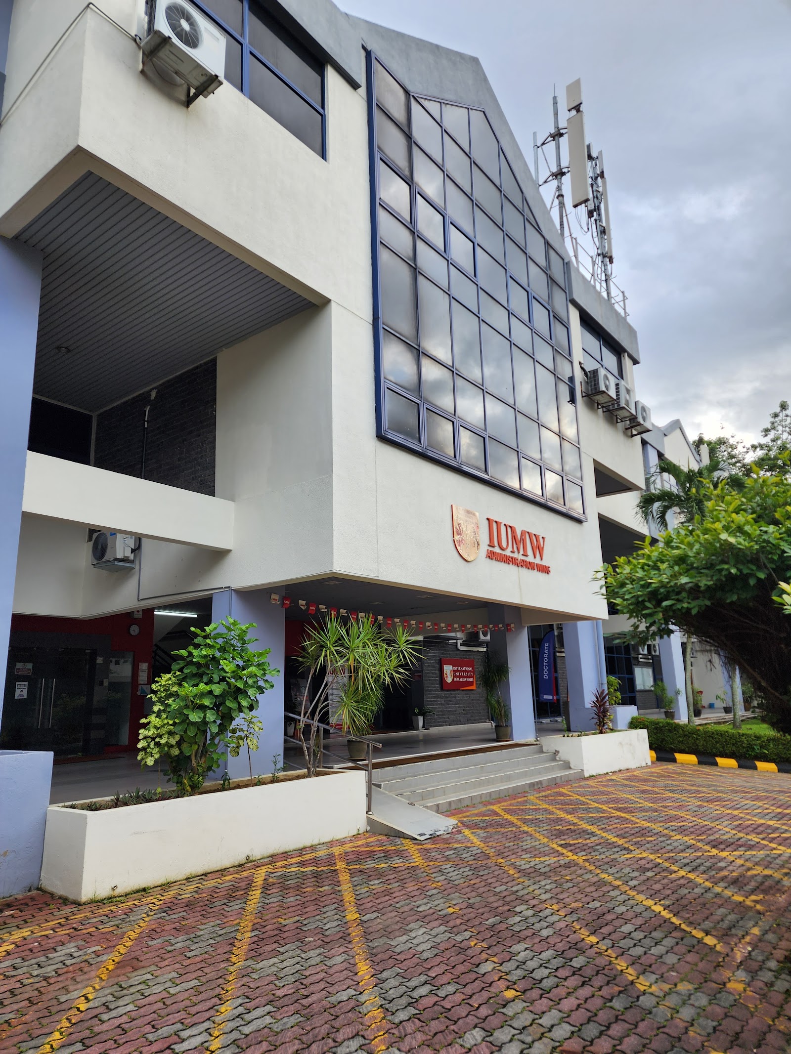 Campus thumbnail 1